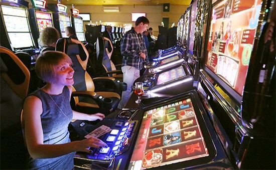 СМИ узнали о планах повысить налог для казино и букмекеров в десять раз