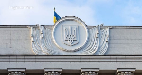 Налог на гемблинг в Украине не снижен