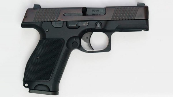 МВД приняло на вооружение пистолет ПЛК «Калашников»
